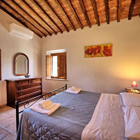 Villa Picchio By Posarellivillas Volterra Exterior foto